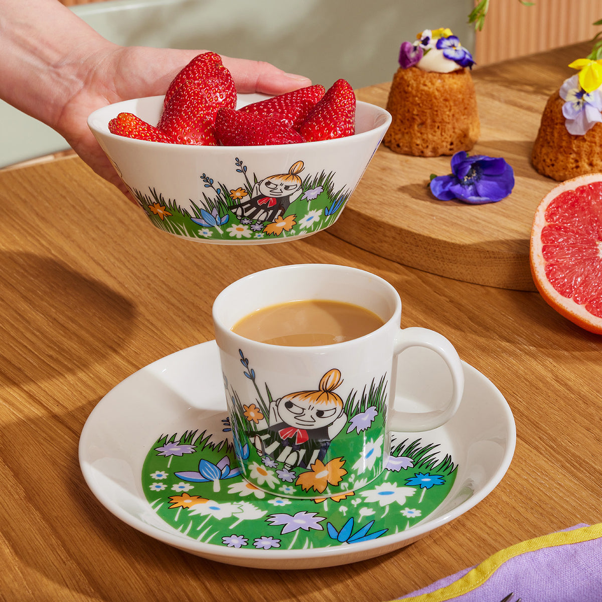 Moomin bowl 15cm Little My and meadow