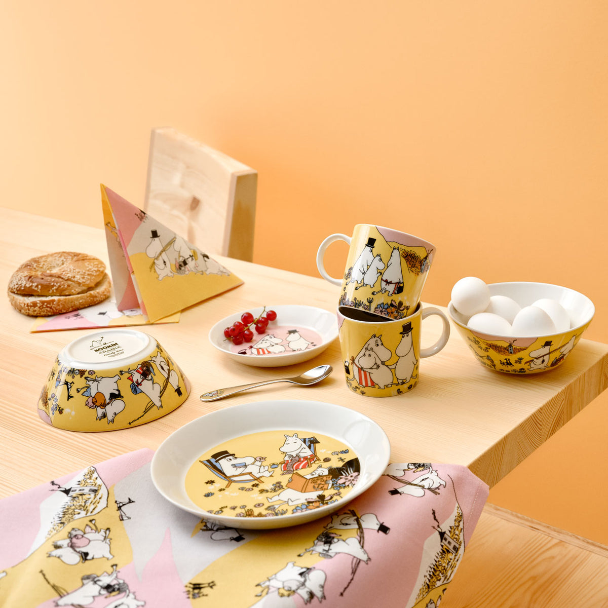 Moomin plate 19cm Family time